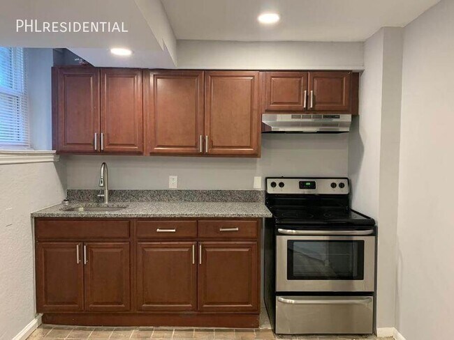 Building Photo - 45-49 E. Cliveden street-3B