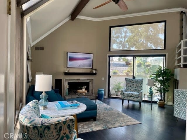 Building Photo - 222 N Singingwood St