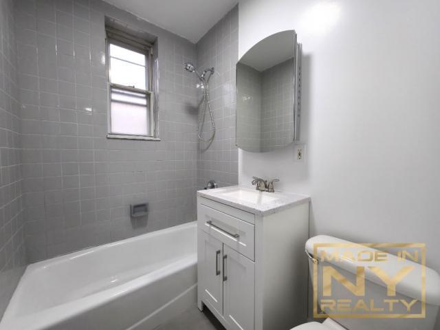 Building Photo - 1 bedroom in ASTORIA NY 11106