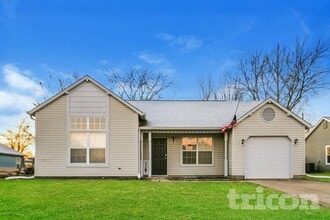 Building Photo - 25 Suncrest Dr