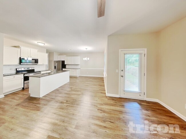 Foto del edificio - 2275 Wentworth Park Dr