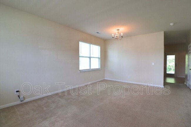 Building Photo - 1853 Cornsilk Dr