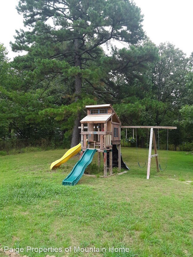 Building Photo - 4 br, 2 bath House - 481 TimberLane