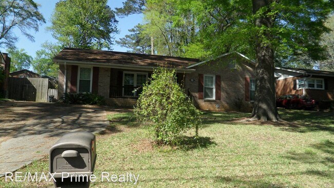 Building Photo - 3 br, 2 bath House - 4033 Savannah Drive