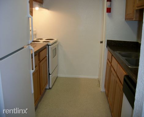 Building Photo - 333 Uvalde Rd