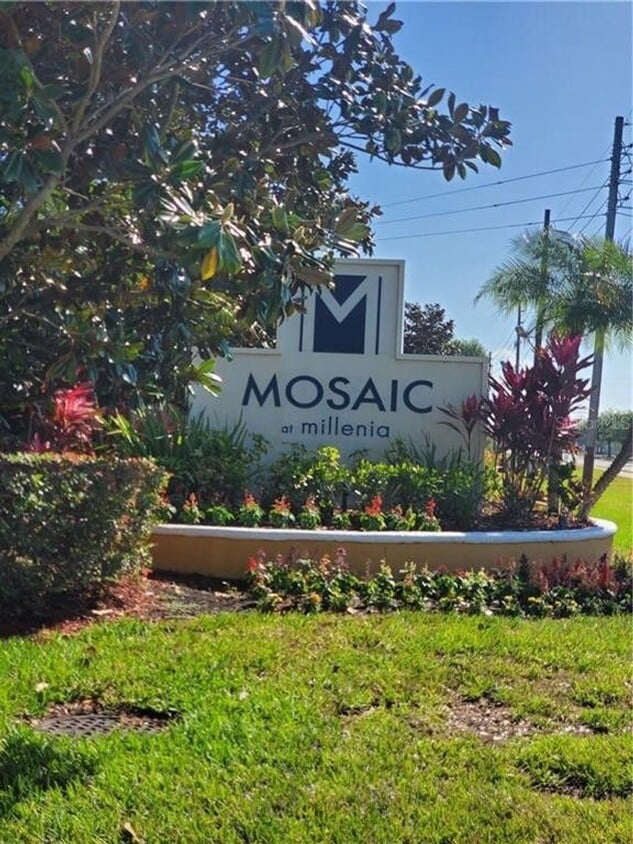 Stylish 2 Bed, 2 Bath Corner Unit in Gated... - Stylish 2 Bed, 2 Bath Corner Unit in Gated...