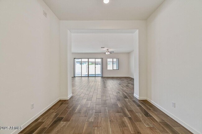 Foto del edificio - 19250 E Carriage Way