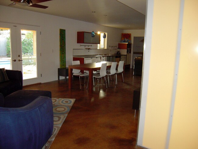 Foto del edificio - 4119 E Beryl Ln