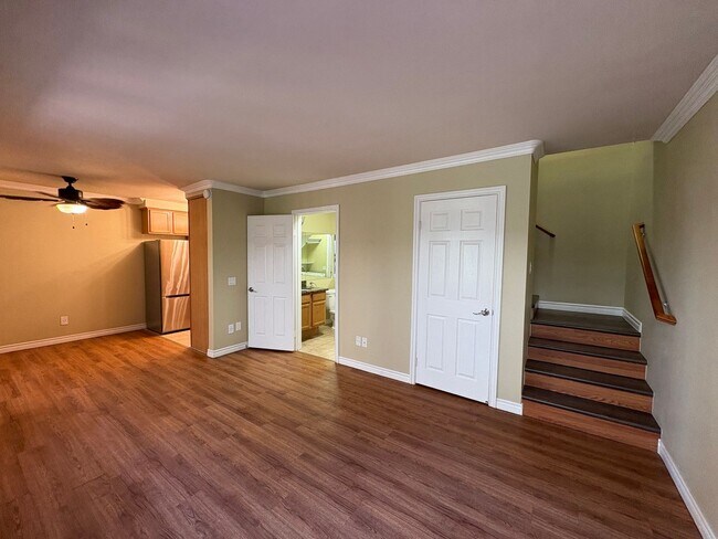 Foto del edificio - Modern 2-Bedroom Condo Near SDSU