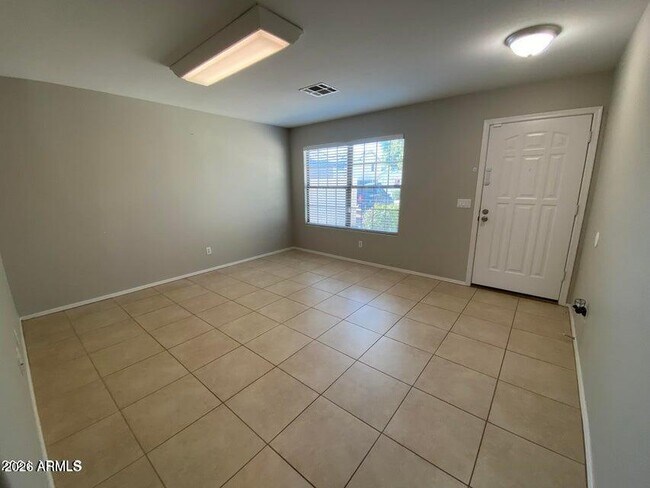 Foto del edificio - 8955 W Charleston Ave