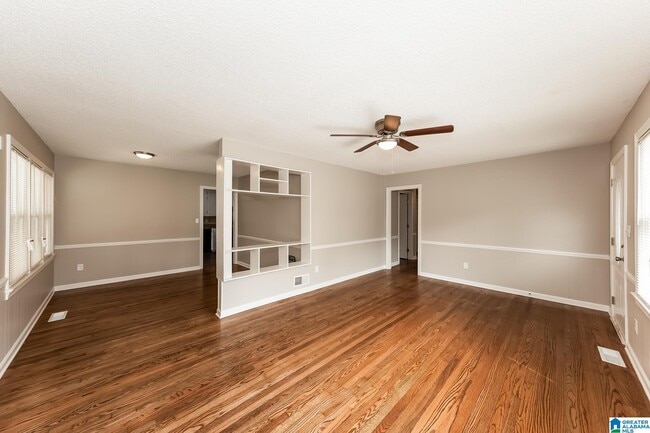 Building Photo - 1184 Dogwood Ln