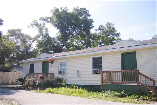 Foto del edificio - Lotus Path Apts.