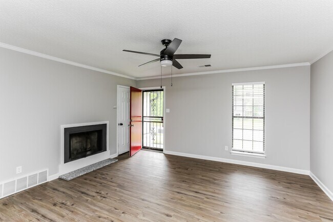 Building Photo - 6471 Frosty Leaf Dr