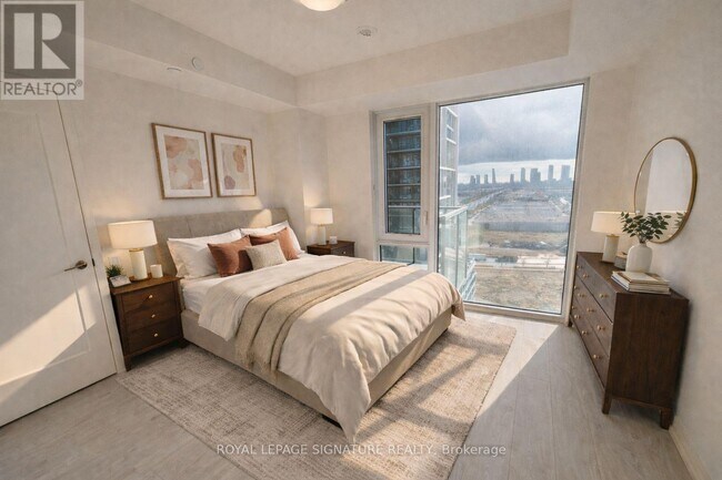 Building Photo - 27 Korda Gate