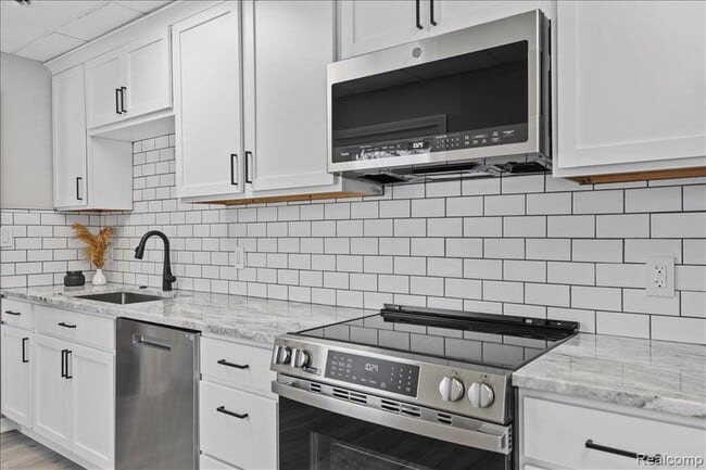 Foto del edificio - 3771 Gainesborough Dr