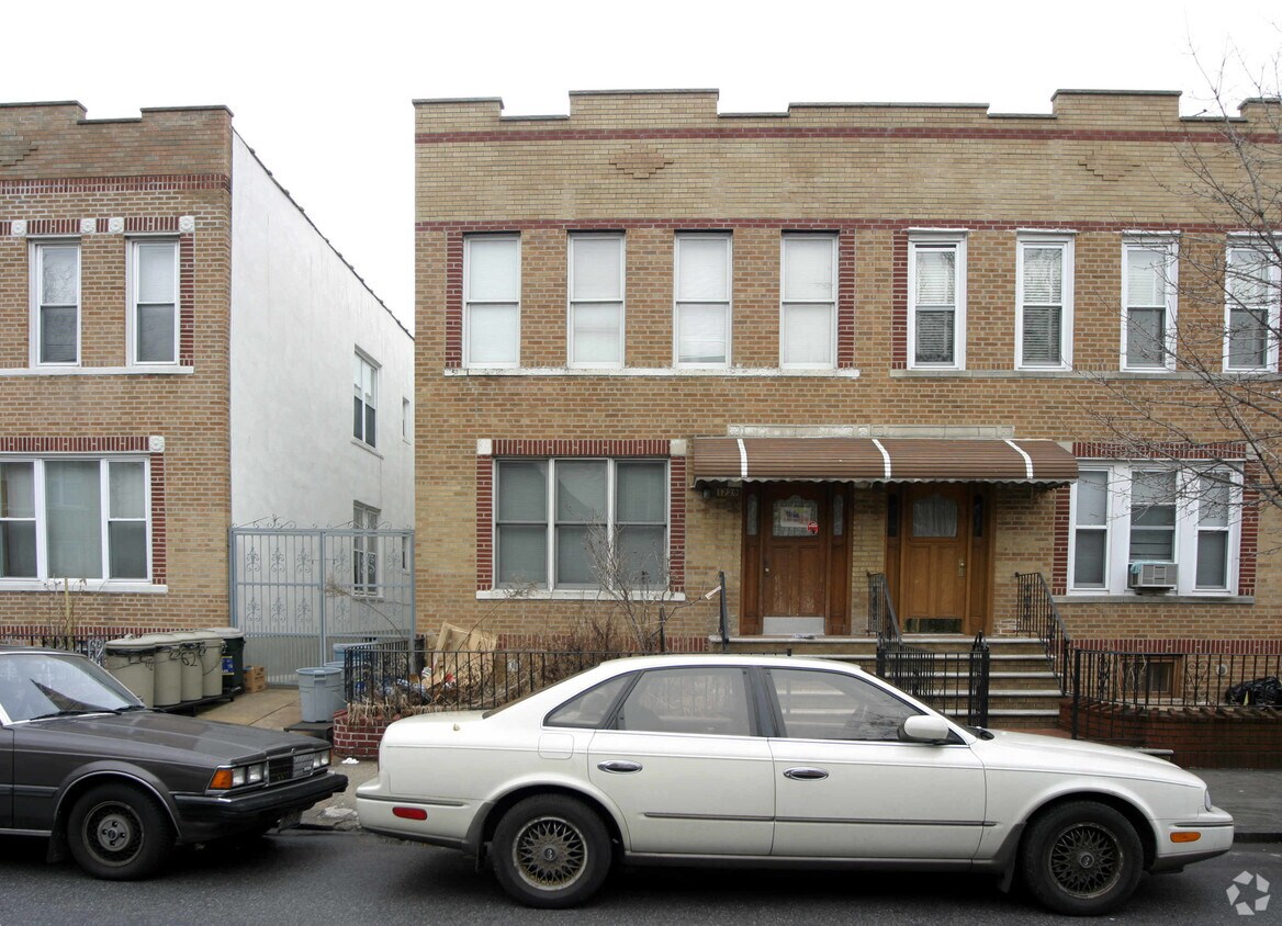 Foto principal - 1729 62nd St