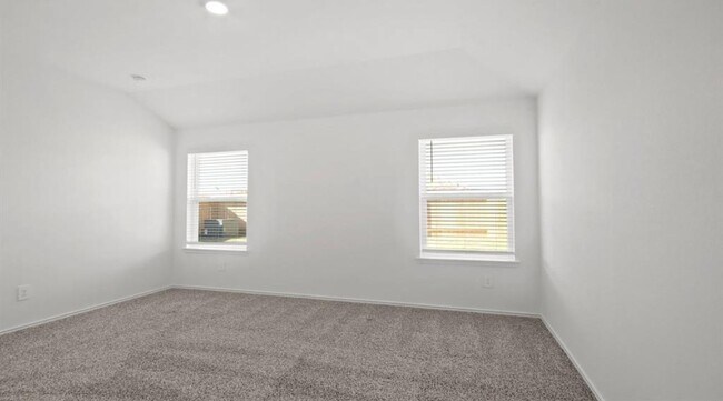 Building Photo - 23815 Hilltop Cyn Ln