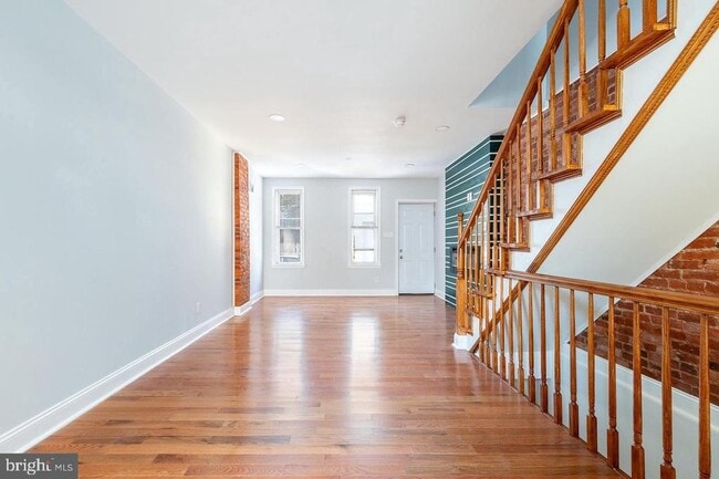 Building Photo - 3033 Coral St