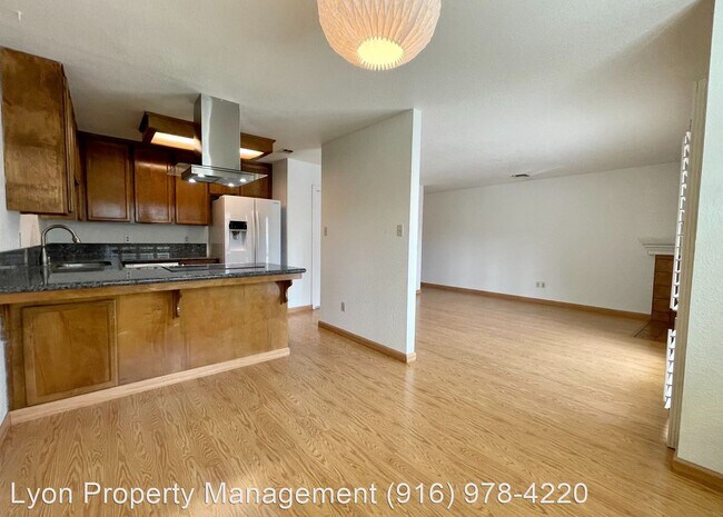 Foto del edificio - 2470 Northrop Ave