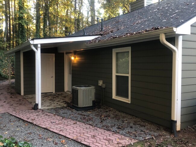 Photo - 4067 Coopers Hill Dr SE Townhome