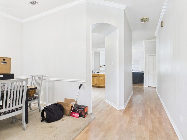 Foto del edificio - 3203 Von Trapp Ln