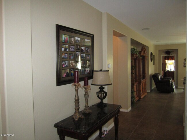 Foto del edificio - 9120 W Plum Rd