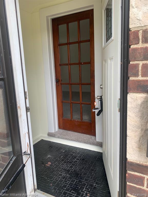 12820 Ward St, Southgate, MI 48195 Room for Rent in Southgate, MI