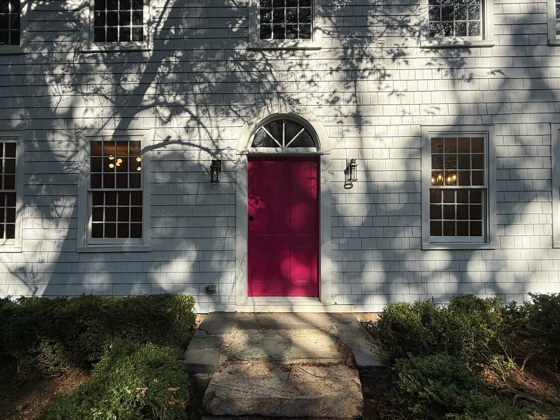 Primary Photo - 332 Belden Hill Rd