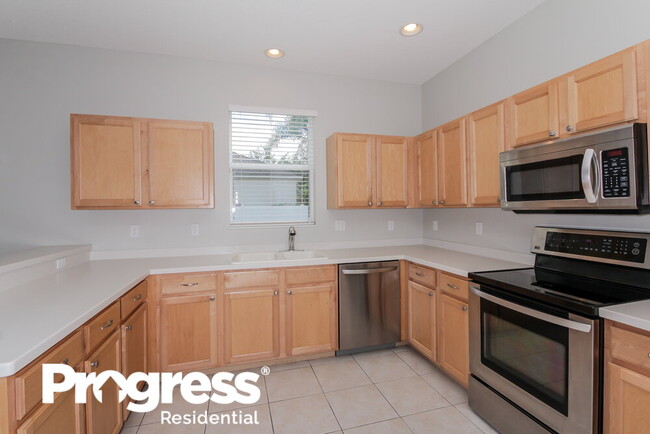 Foto del edificio - 5751 French Creek Ct