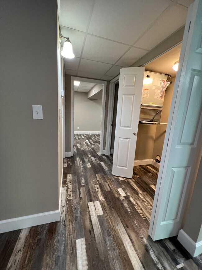 Building Photo - 43 Agappa Ln