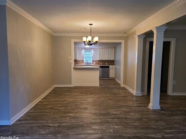 Foto del edificio - 713 W Trickey Ln