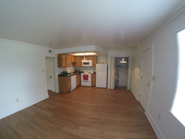 Photo - 3001 Kossuth St. Apartments