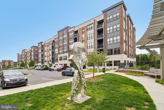 Foto del edificio - 3503 Bellflower Ln