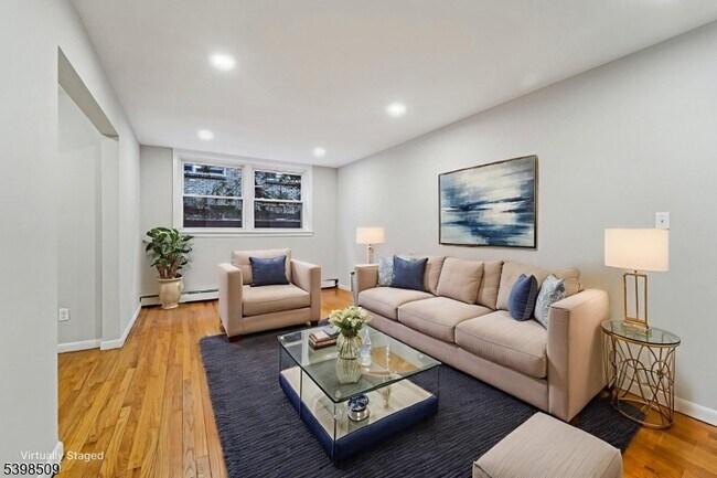 Foto del edificio - 357 Franklin St