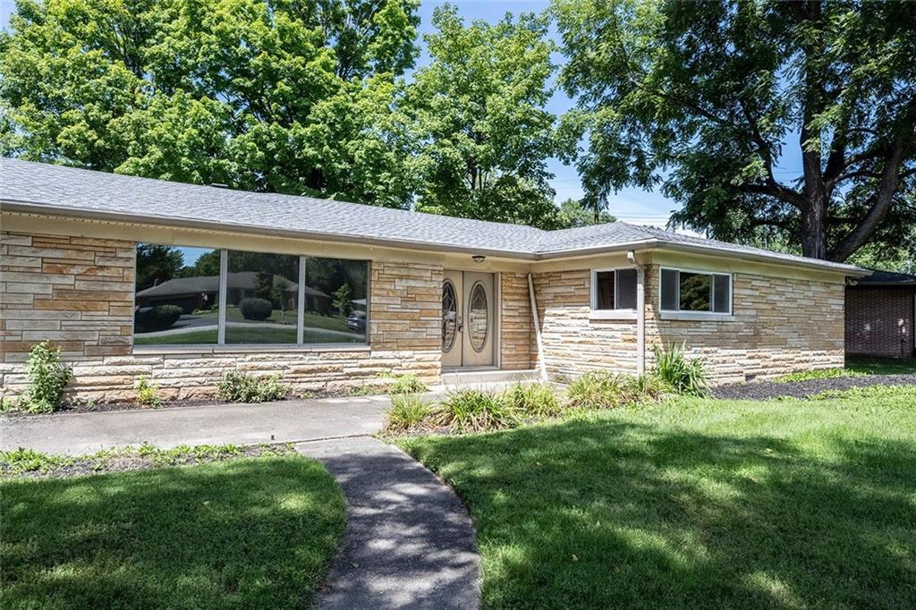 7050 Steven Ln, Indianapolis, IN 46260 House for Rent in Indianapolis