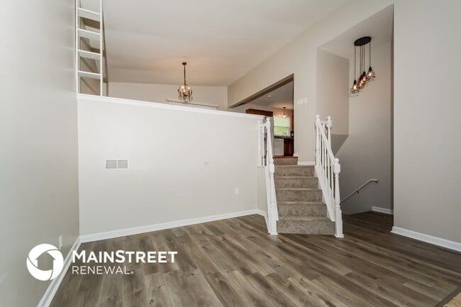 Building Photo - 7155 Wayles Dr