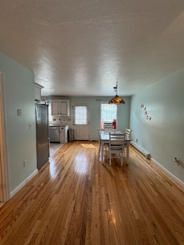 Building Photo - 33A Sigel St