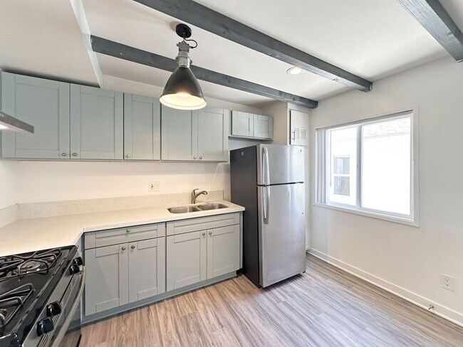 Foto del edificio - SD: 1BD/1BA Unit in City Heights with Granite Kitchen & Ceiling Fans