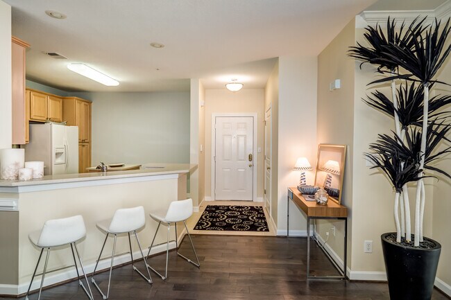 Building Photo - 2904 Brighton Beach Pl