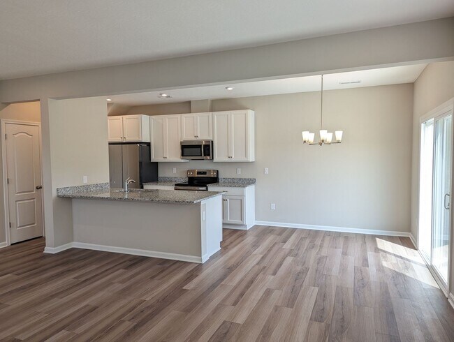 Building Photo - AVAILABLE NOW! Brand NEW 3 Bed/2.5 Bath To...