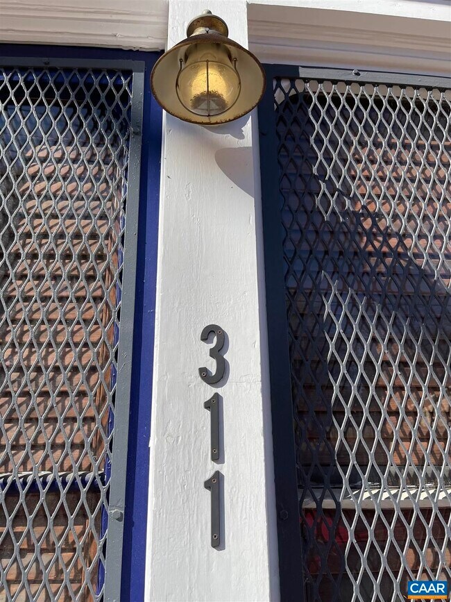 Foto del edificio - 311 5th St SW