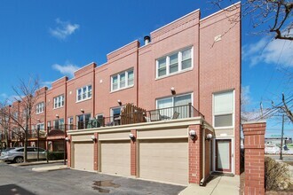 Building Photo - 1781 W Altgeld St