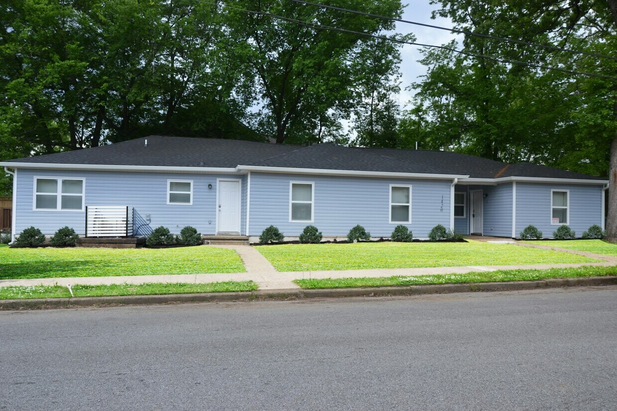 Primary Photo - 1420 Union Avenue, Unit 2