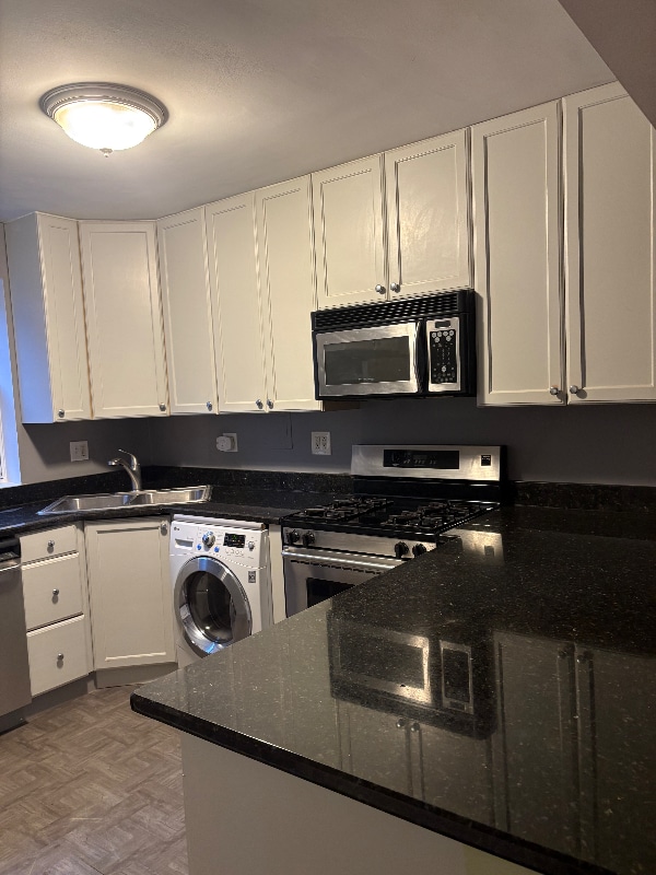 Building Photo - 129 Elmwood Ave