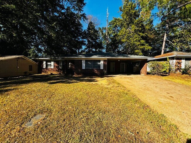 Foto del edificio - 1368 Dorgan St