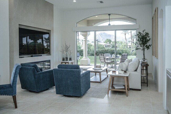 Foto del edificio - 48295 Casita Dr