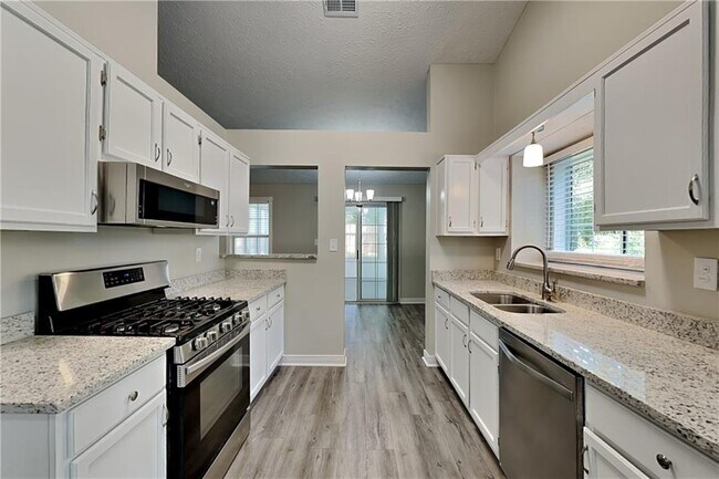 Building Photo - 4019 River Rock Way