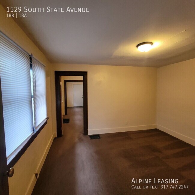 Building Photo - 1529 S State Ave