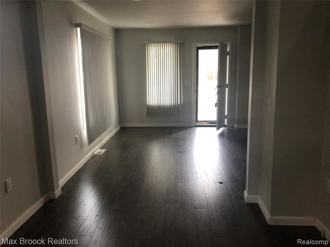 Foto del edificio - 27141 Hampden St