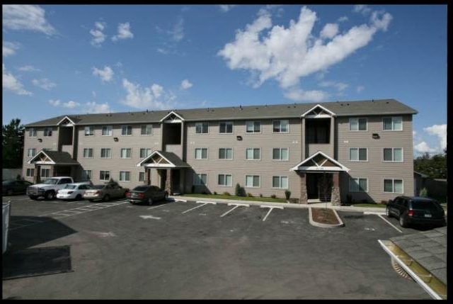 Building Photo - Rosewood Apartments